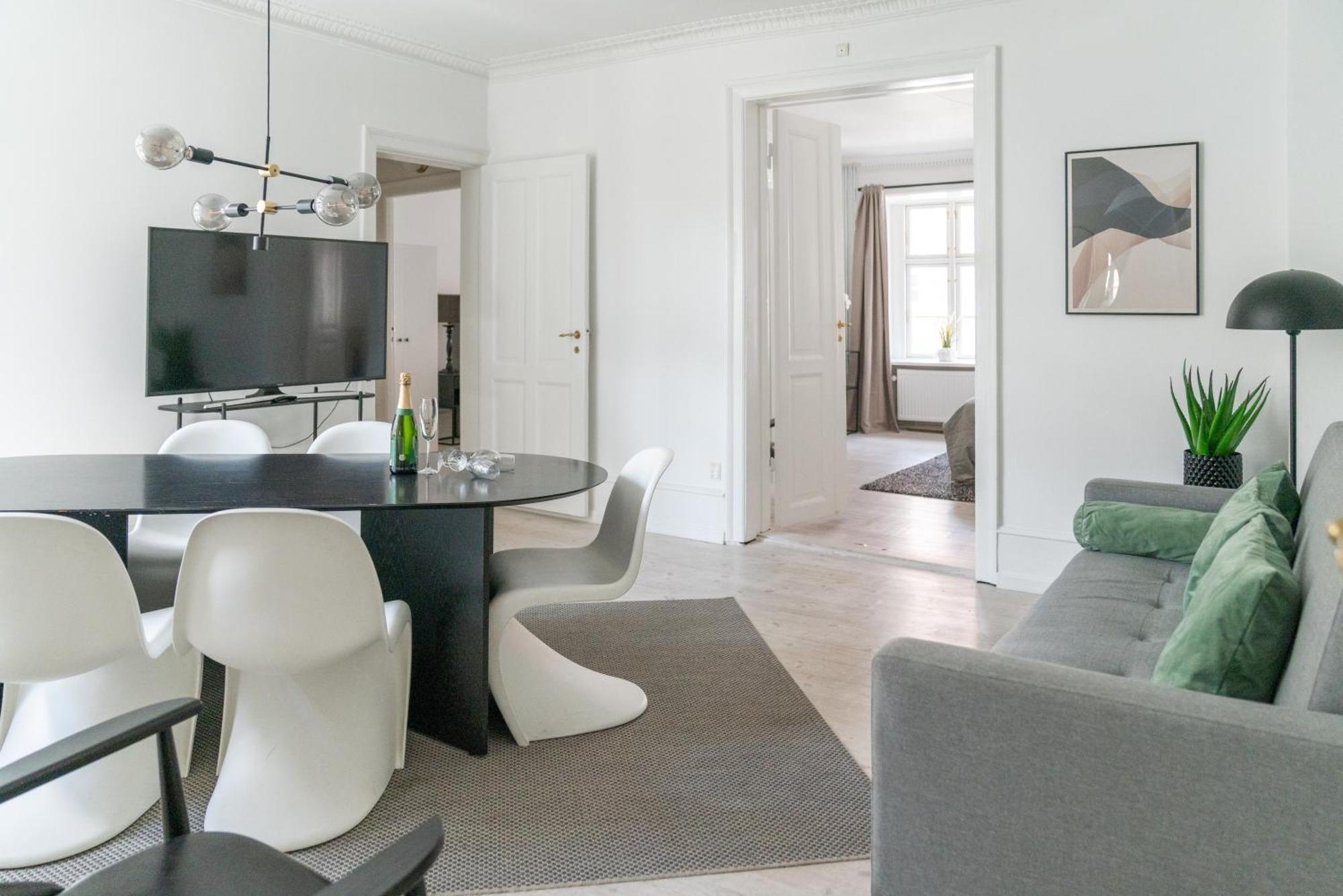 Lejlighed Nyhavn - Luxurious 3-4 Bedroom